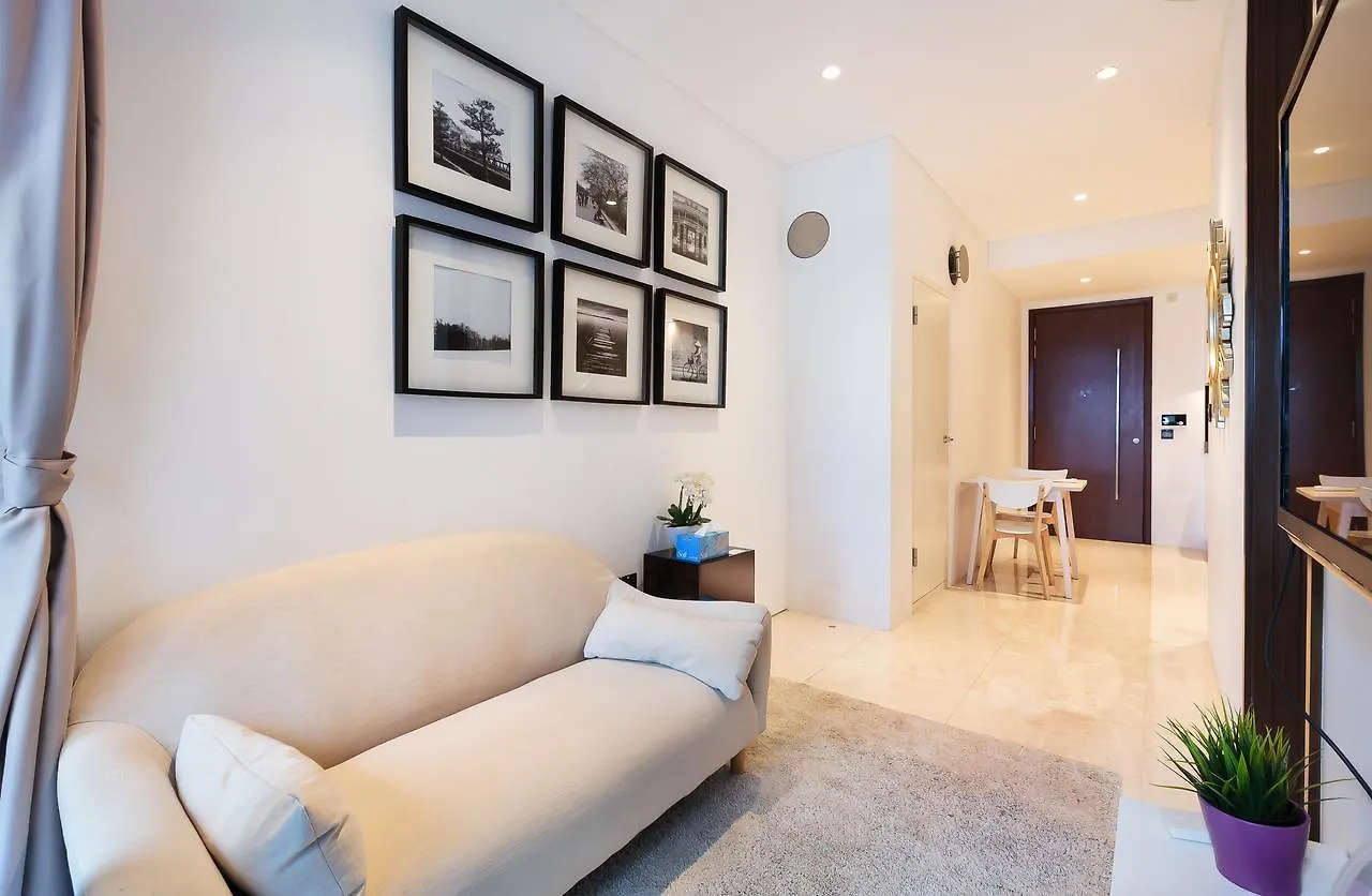 Marina Bay Area Balcony Apartment シンガポール